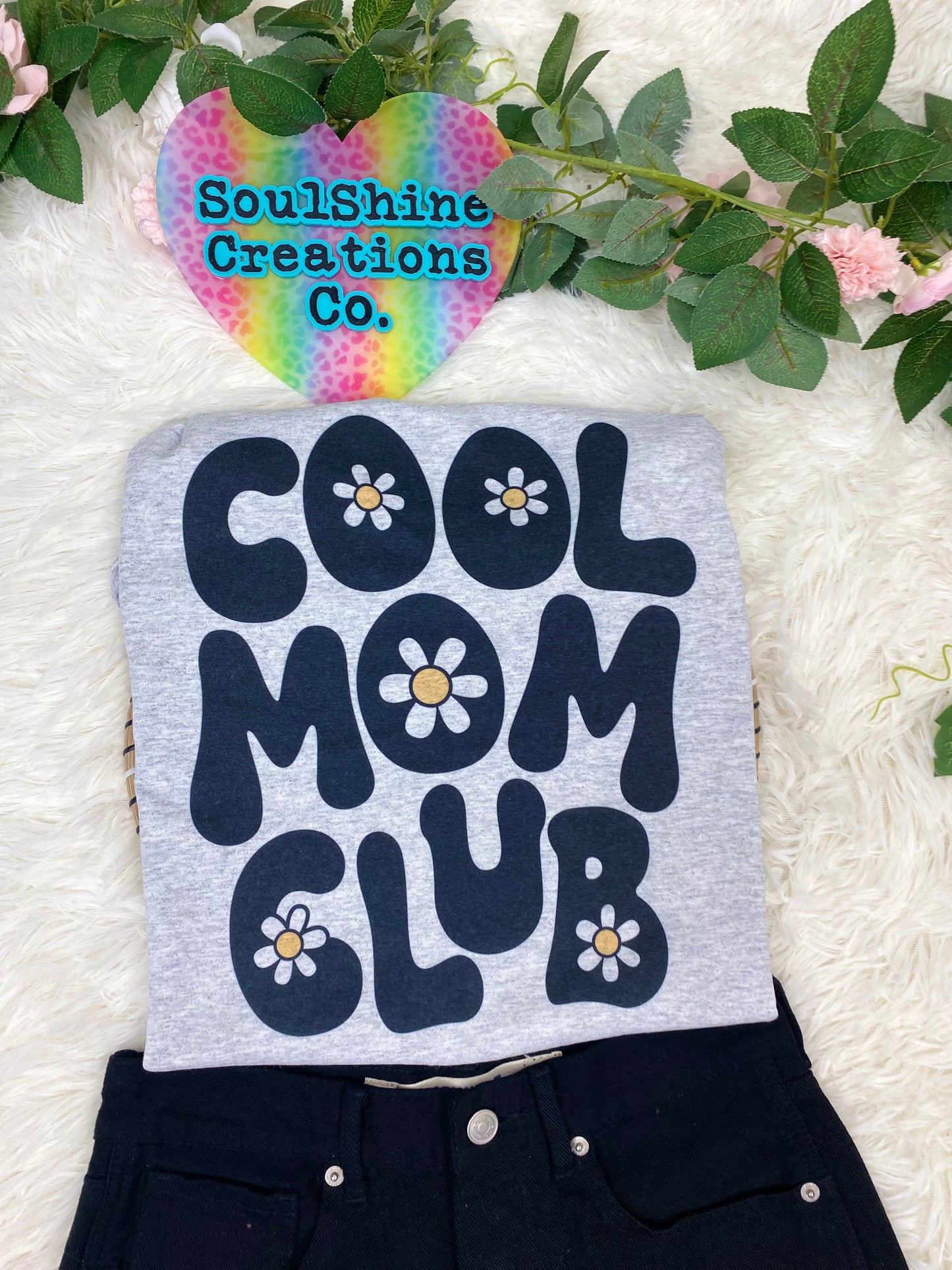 Cool Mom Club Graphic Tee Shirt